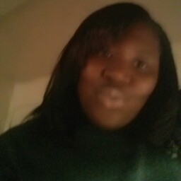 Adrianna Rowe Photo 4