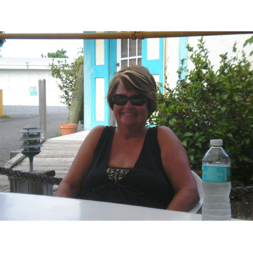 Christine Mueller Photo 38