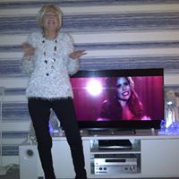 Anne Guthrie Photo 9