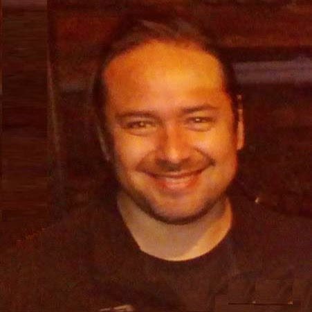 Roberto Valdivia Photo 11