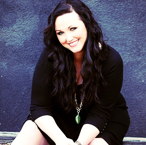 Valerie Richards Photo 24