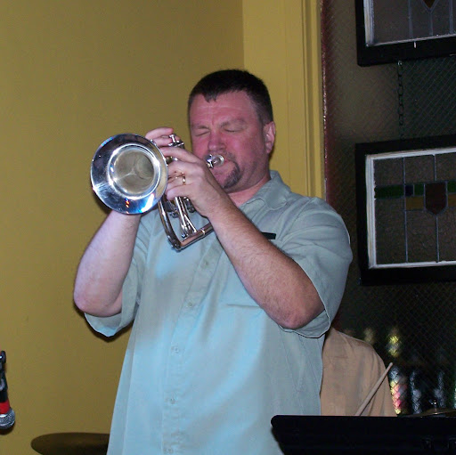 Joe Gross Photo 12