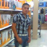 Daniel Yepez Photo 10