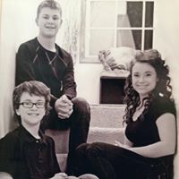 Lisa Stilwell Photo 4