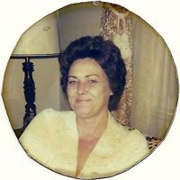 Billie Powers Photo 5