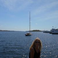 Debra Calvert Photo 6