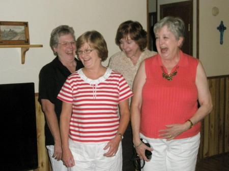 Patricia Perry Photo 50