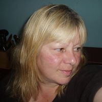 Suzanne Rose Photo 31
