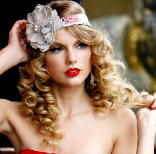 Amber Swift Photo 30