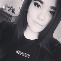 Anna Mendiola Photo 12