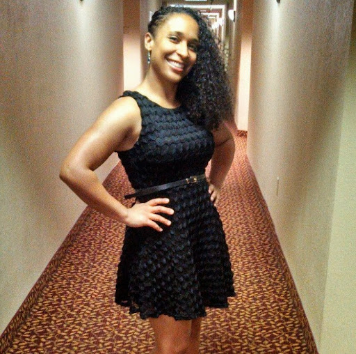 Alaina Hicks Photo 4