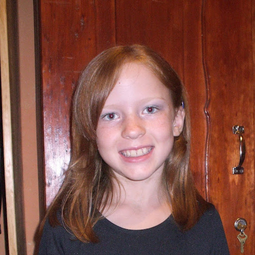 Elizabeth Harwell Photo 18