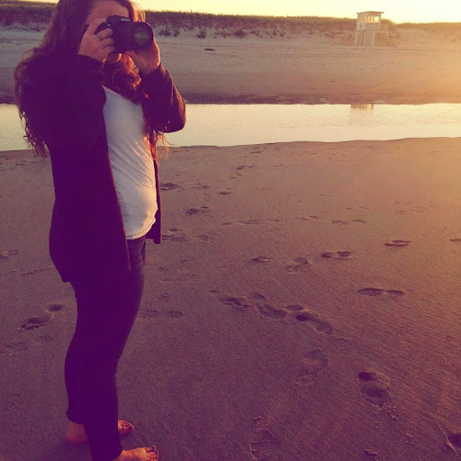 Erin Lydon Photo 16