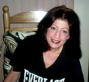 Robyn Brown Photo 21
