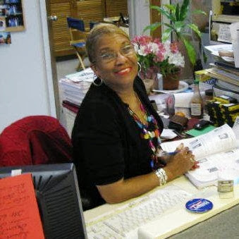 Eileen Jones Photo 2
