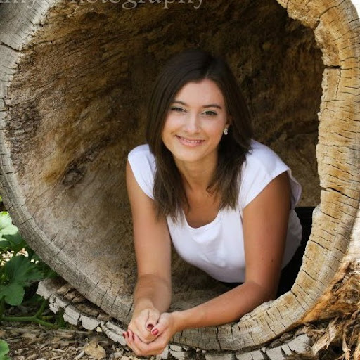 Rachel Davies Photo 22