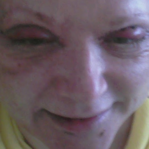 Christine Phipps Photo 35
