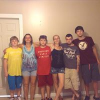 Clara Simmons Photo 26