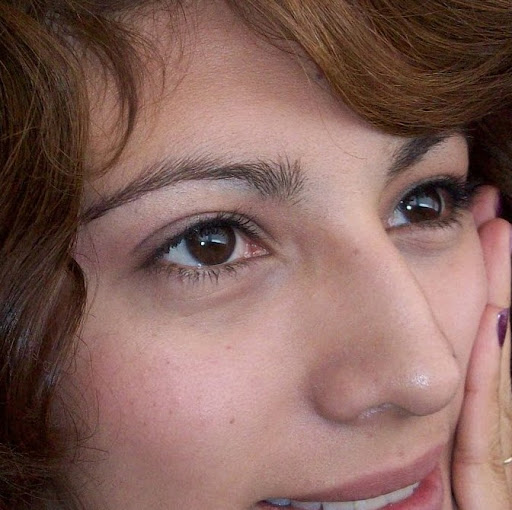 Lydia Santos Photo 31