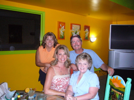 Dorothy Robinson Photo 16