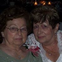 Nancy Landis Photo 14