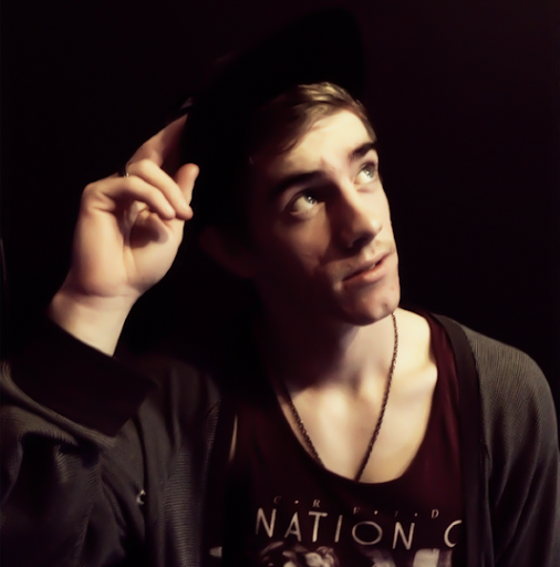 Bradley Walker Photo 20