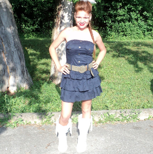 Connie John Photo 12