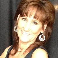 Charlene Oliver Photo 30