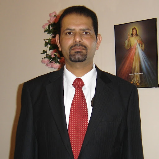George Verghese Photo 16