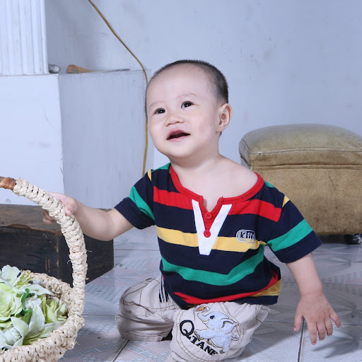 Huyen Do Photo 13
