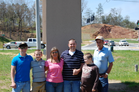 Sandy Shannon Photo 1