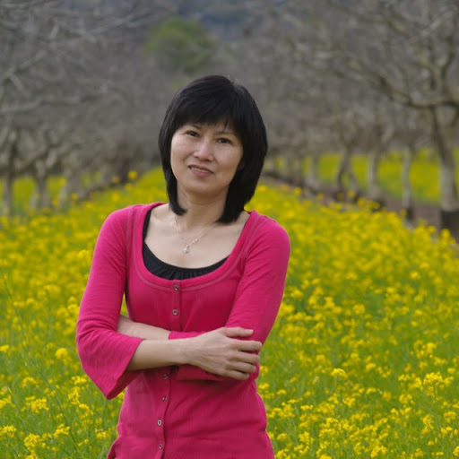 Shirley Tran Photo 13