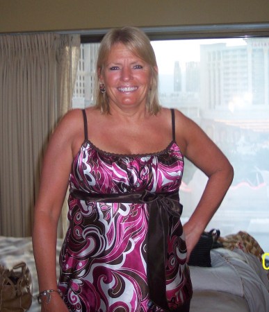 Linda Vaughn Photo 13