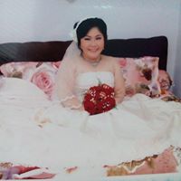 Julia Chen Photo 17