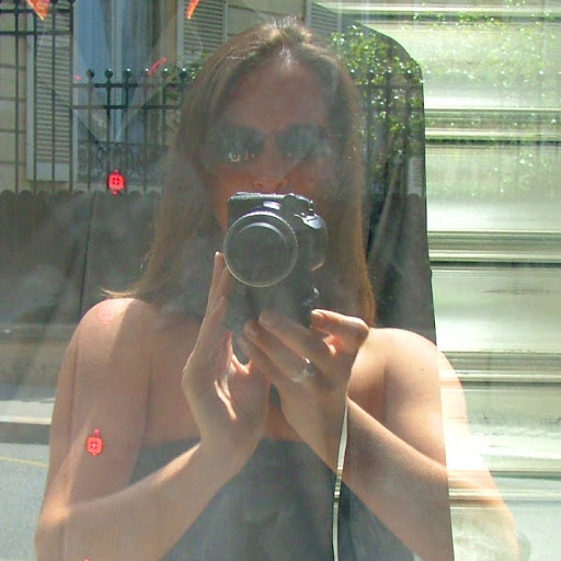 Erin Sinclair Photo 29