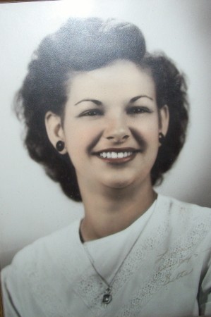 Betty Rogers Photo 2