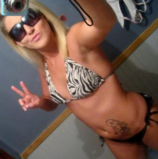 Sara Norris Photo 20