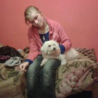 Amy Small Photo 17