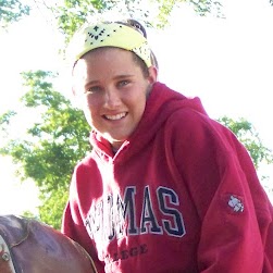 Samantha Robison Photo 24