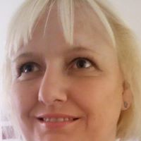 Diana Morris Photo 11
