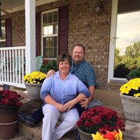 Lisa Huggins Photo 15