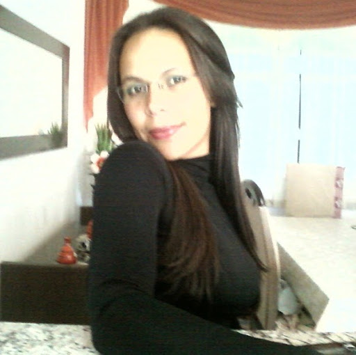Eliane Pacheco Photo 3