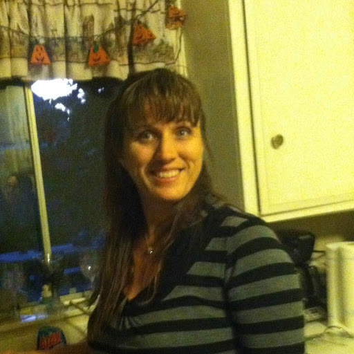 Linda Traylor Photo 23
