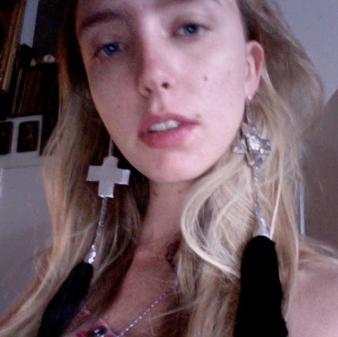 Heather Holton Photo 29