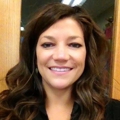 Julie Novak Photo 30