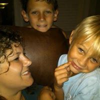Laura Owen Photo 35
