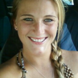 Nichole Henderson Photo 26