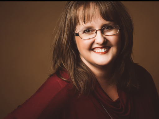 Andrea Fields Photo 28