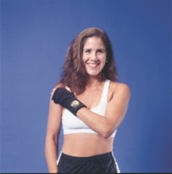 Michele Harmon Photo 19