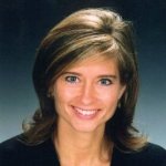 Julia Gardner Photo 1